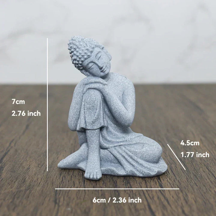 Lille Buddha Statue i Sandsten til Meditation og Zen Have