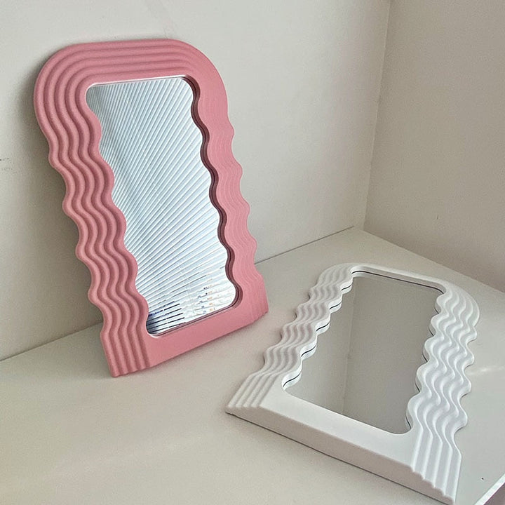 Bølgeformet Retro Spejl i Pink og Lilla