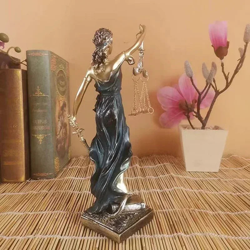 Bronze Statue af Græsk Gudinde for Retfærdighed i Resin