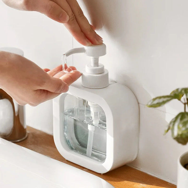 Minimalistisk Sæbedispenser i Holdbart ABS og PVC