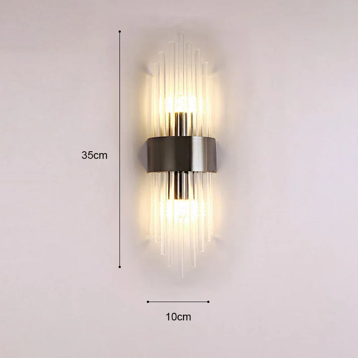 Elegant Guld LED Væglampe med Moderne Design