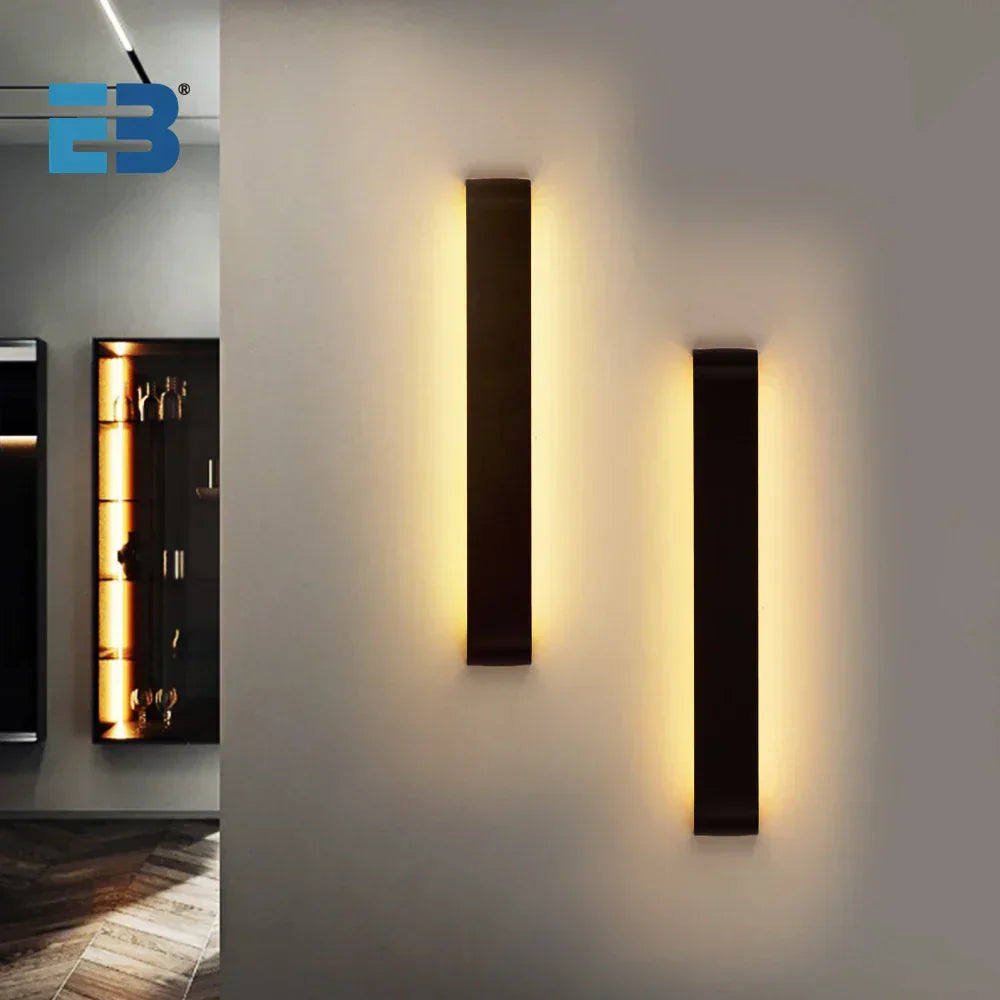 Moderne Justerbar LED Væglampe i Aluminium - Sort eller Hvid, 5W-18W