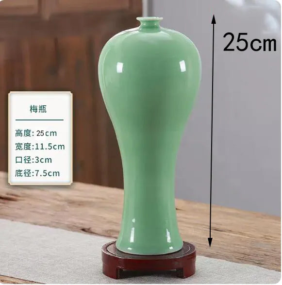 Elegant Kinesisk Porcelæns Blomster Vase i Mellem Størrelse