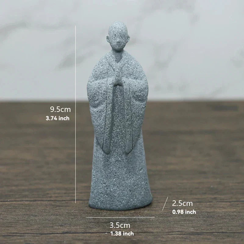 Lille Buddha Statue i Sandsten til Meditation og Zen Have
