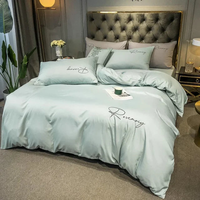 Elegant Broderet Dynecover i Premium Kvalitet