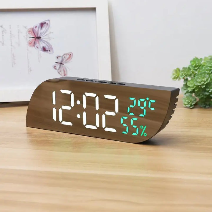 Moderne LED Digital Vækkeur med Dobbelt Display og Snooze Funktion