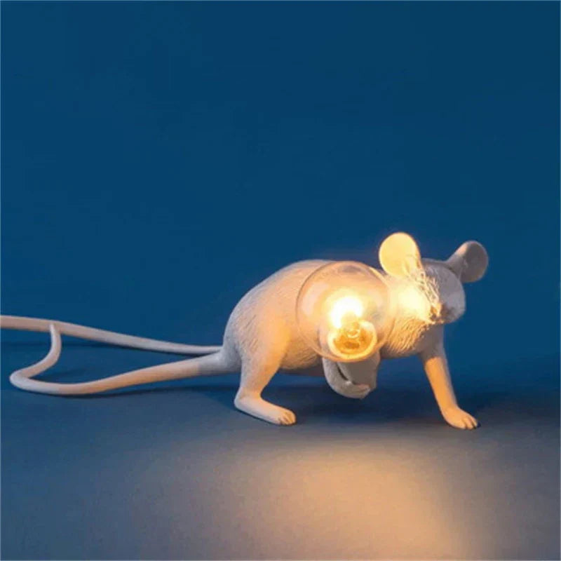 LED Dyre Bordlampe med Harer, Katte eller Egern