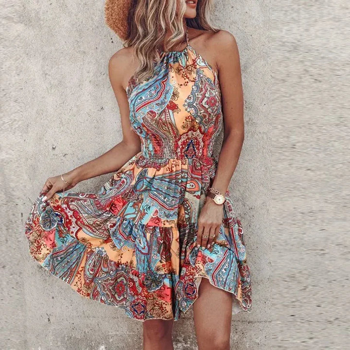 Amber | Kvinders Halterneck Blonde Flowy Draperet Kjole