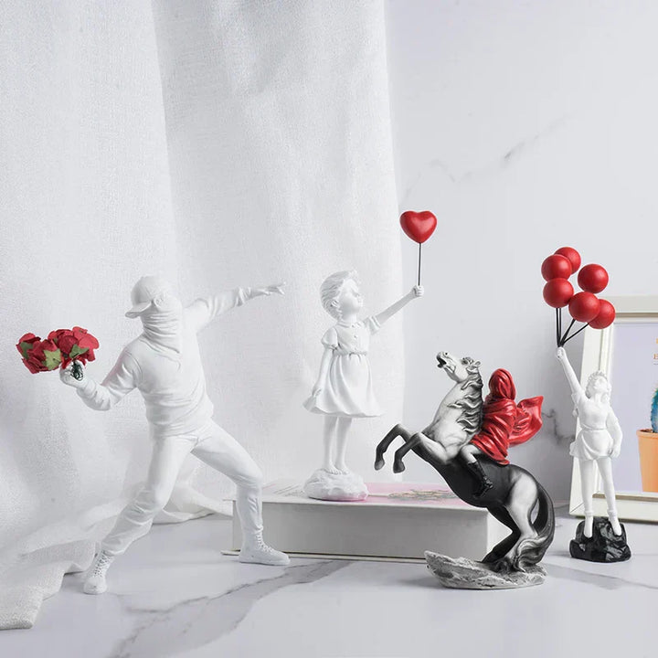Moderne Blomsterkaster Skulptur i Harpiks
