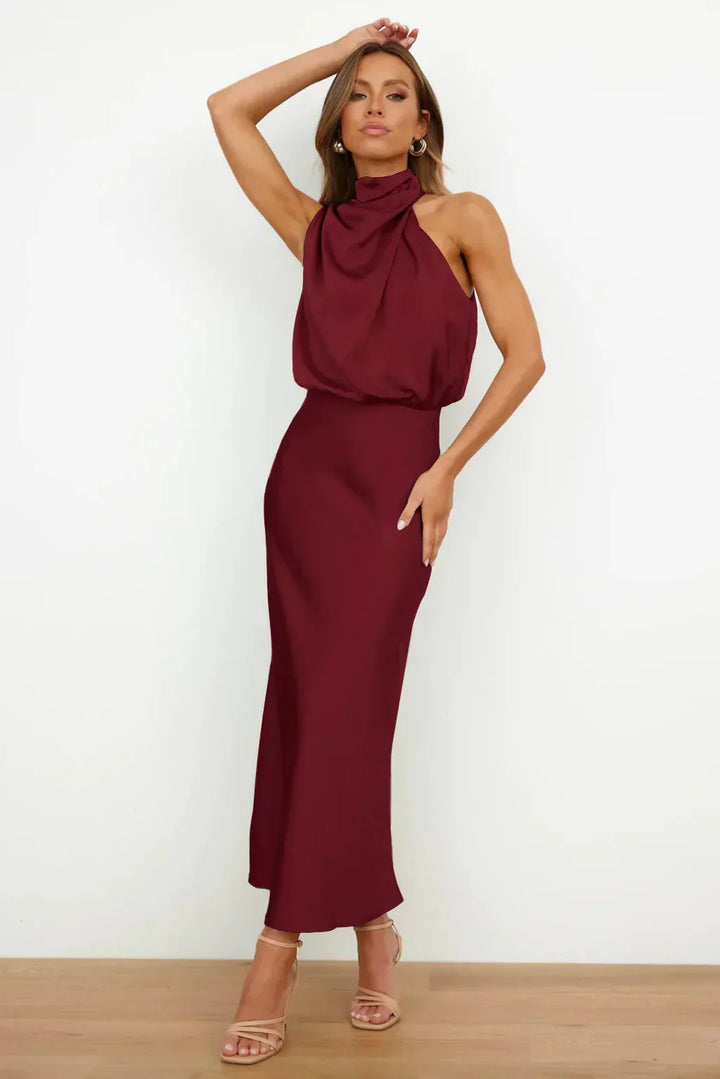 Mariana™ | Elegant Halterneck Aftenkjole