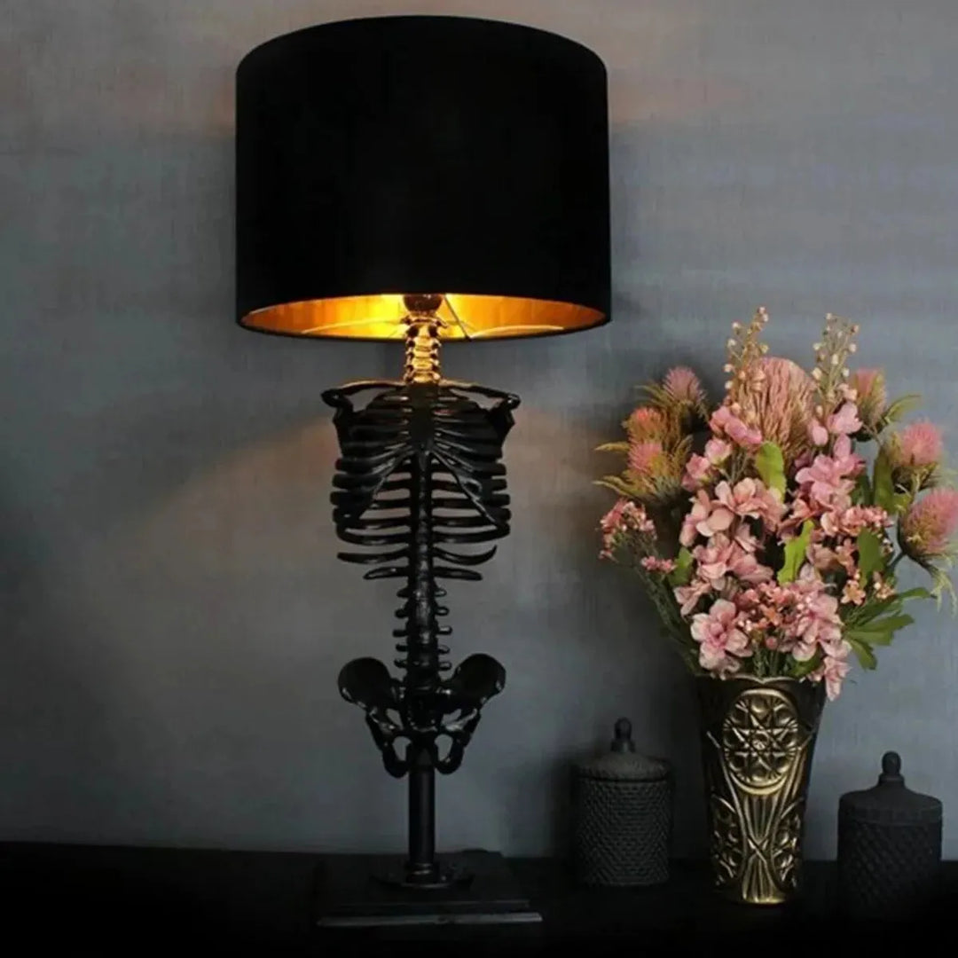 Skelet Bordlampe i Harpiks med Vintage Design til Halloween