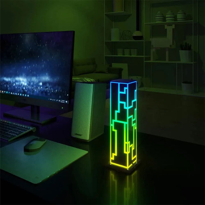 Elegant Keramisk Bordlampe med Varmt Hvidt Lys