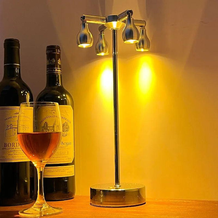 Genopladelig Vintage Bordlampe med Berøringsdæmpning i Sølv