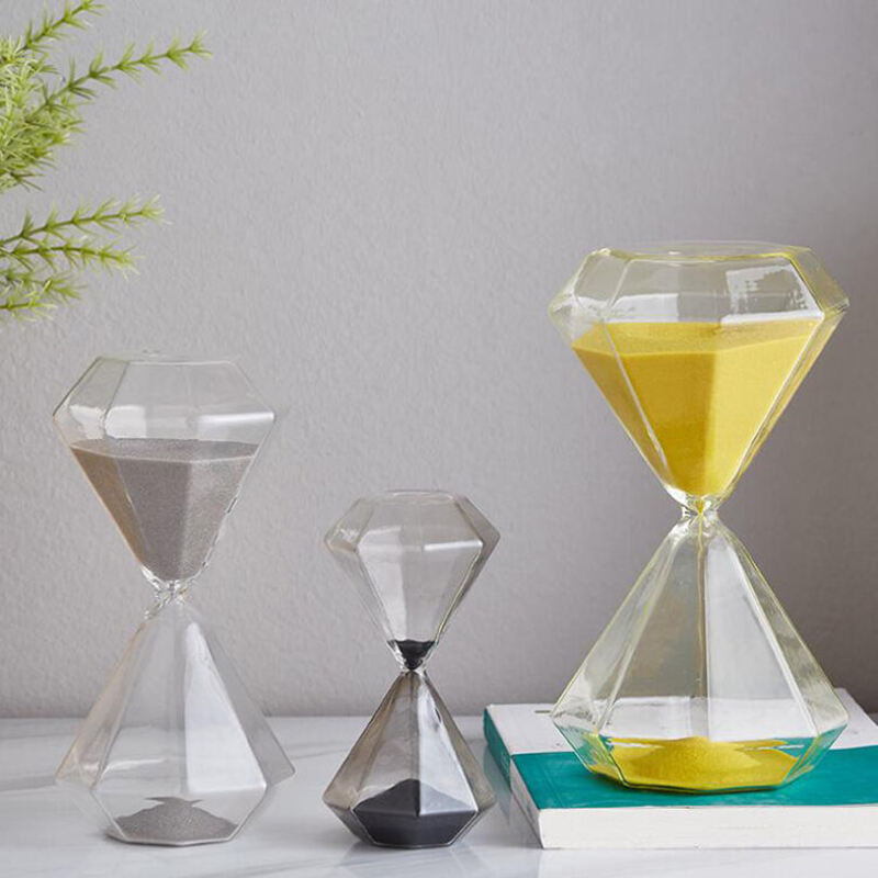 Diamantformet Glas Timeglas med Farverigt Sand - 5-60 Minutters Timer