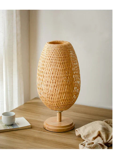 Dimmbar Rattan Bordlampe med Bambus Skærm