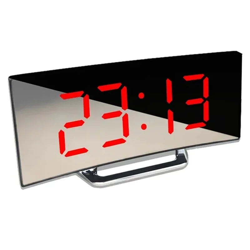 Buet LED Digital Vækkeur med Snooze og USB Opladning