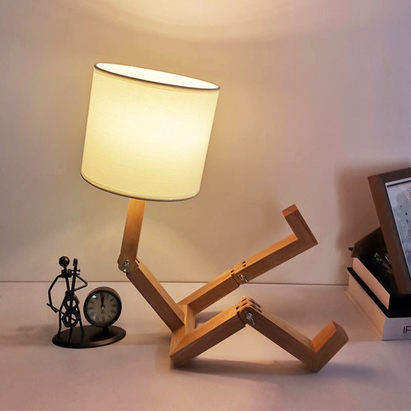 Træ Robot Skrivebordslampe med LED-lys