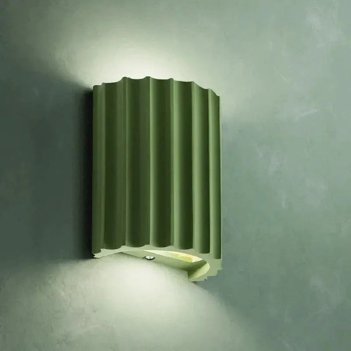 Moderne Resin Væglampe med Energivenlig LED-belysning