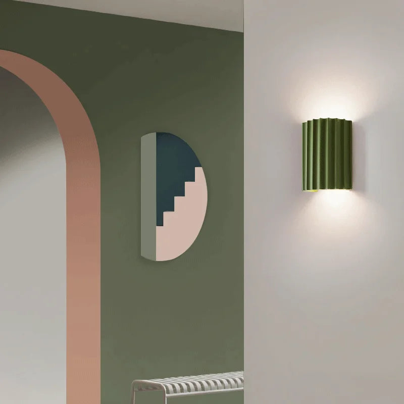 Kunstnerisk Resin Væglampe med LED Lys