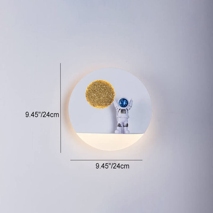 Moderne Astronaut LED Væglampe i Jern og Harpiks