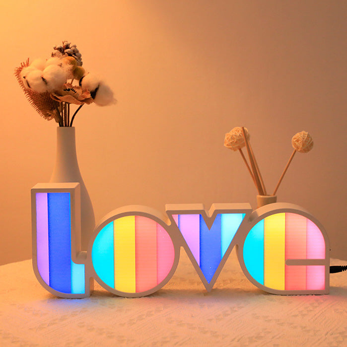 Art Deco Vandtæt LED Bordlampe med LOVE Design