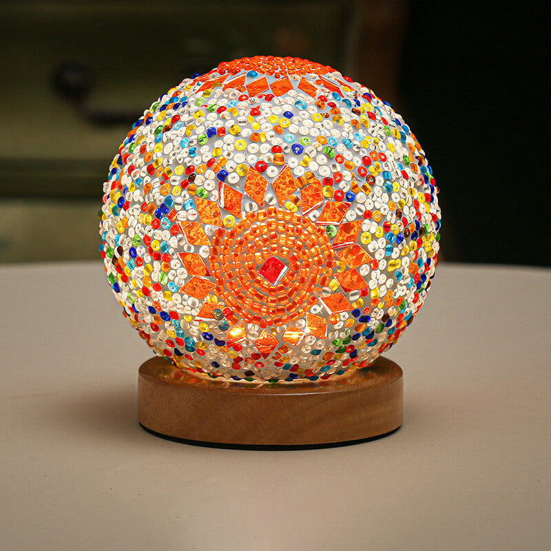 Boheme Bordlampe med USB Opladning og Blødt LED Lys