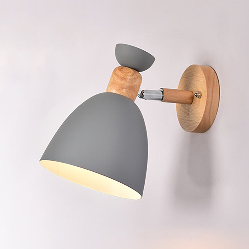 Rund Aluminium Væglampe med Træskærm - Minimalistisk Design