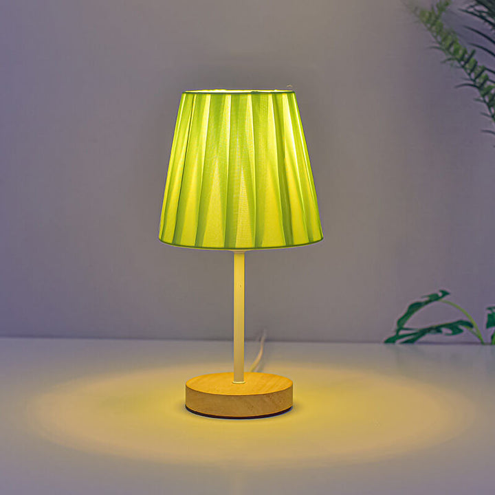 Moderne Træ- og Tekstil Bordlampe med Integreret LED