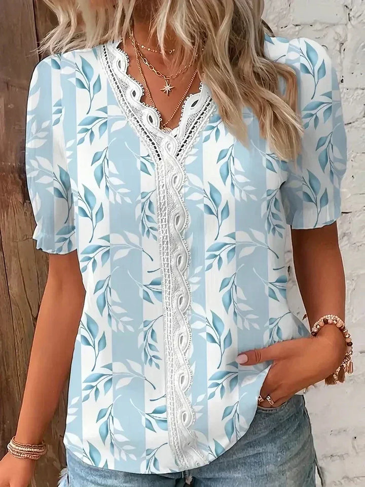 Joann™ | Blomsterblonde V-Hals Bluse