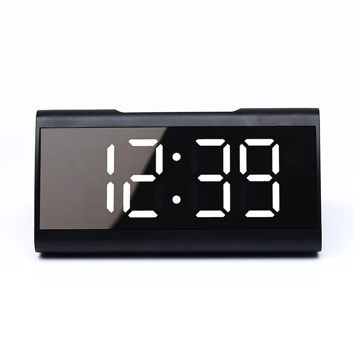 Buet LED Vækkeur med Snooze og Spejlfinish