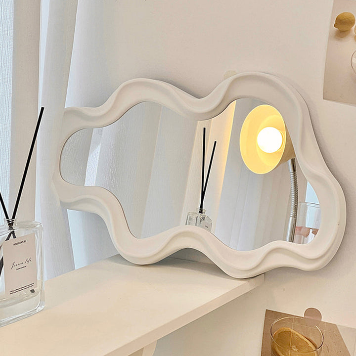 Asymmetrisk Bølge Spejl i Pastel Design