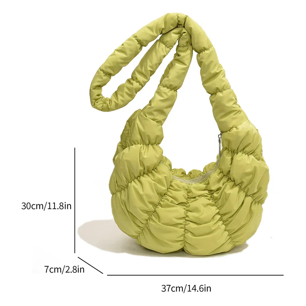 Puff Croissant Skuldertaske i Let Nylon