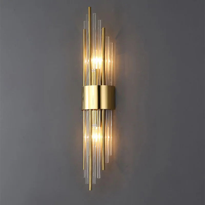 Elegant Guld LED Væglampe med Moderne Design