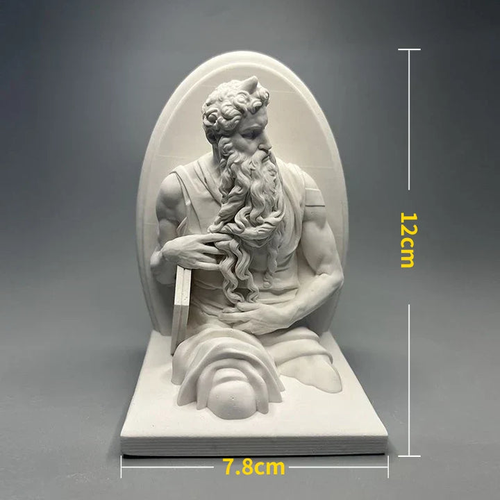 Håndmalet Nordisk Gips Figur med Kunstnerisk Design