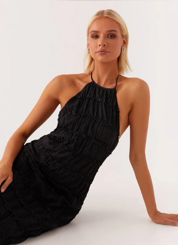 Jolene™ | Elegant Halterneck Maxi Kjole