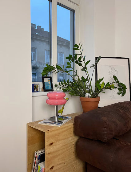Dæmpbar Pink Retro Bordlampe med USB Opladning