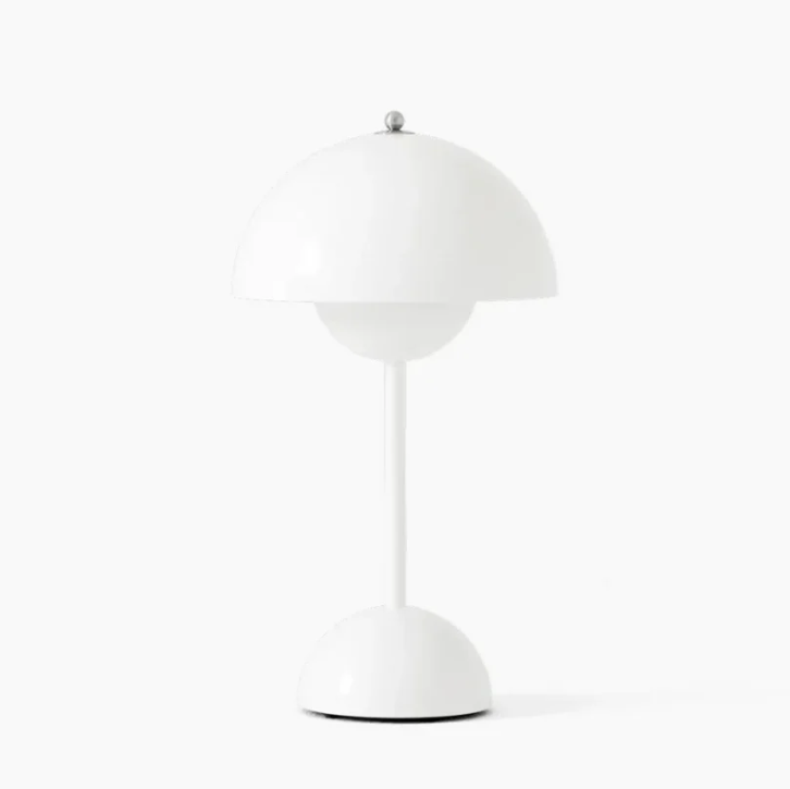 Touch Control Bordlampe i Skandinavisk Design med Justerbart Lys