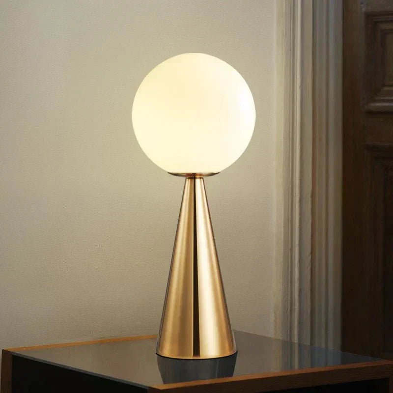 Moderne Guld- og Glasbordlampe med Varmt Lys