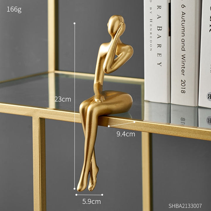 Moderne Abstrakt Skulptur i Harz med Mat Finish