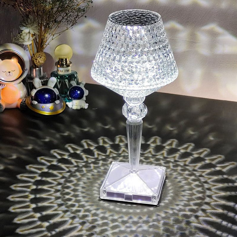 Genopladelig Diamantkrystal Bordlampe med Touchfunktion