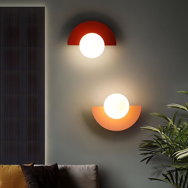 Nordisk Halvcirkel Væglampe med LED i 6 Farver
