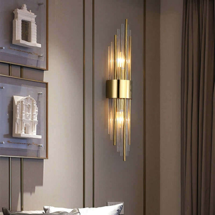 Art Deco Væglampe i Guld med Op & Ned Skærme