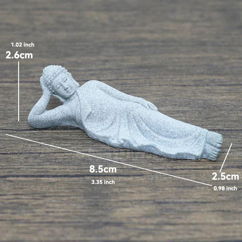 Lille Buddha Statue i Sandsten til Meditation og Zen Have