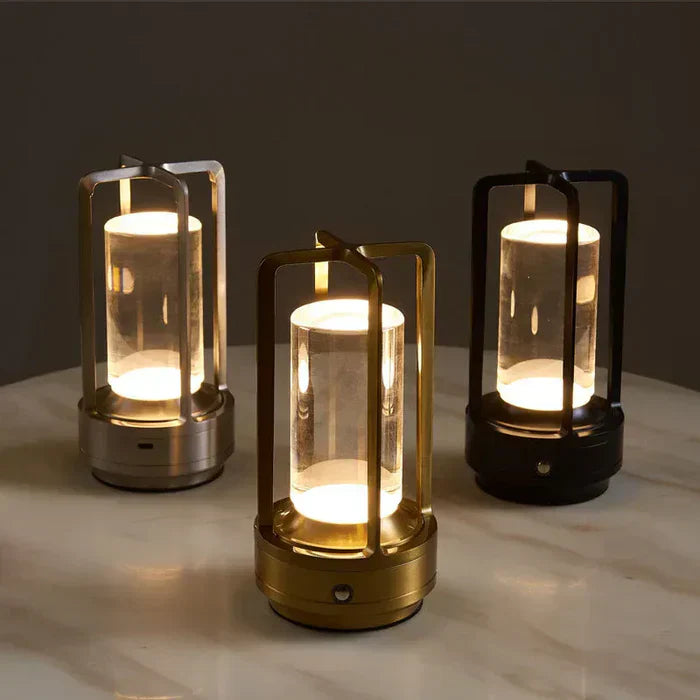 Genopladelig Nordic LED Bordlampe med Berøringskontrol