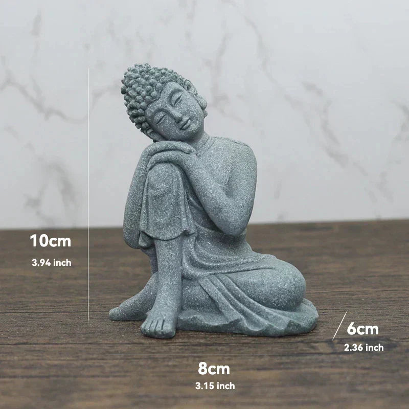 Lille Buddha Statue i Sandsten til Meditation og Zen Have