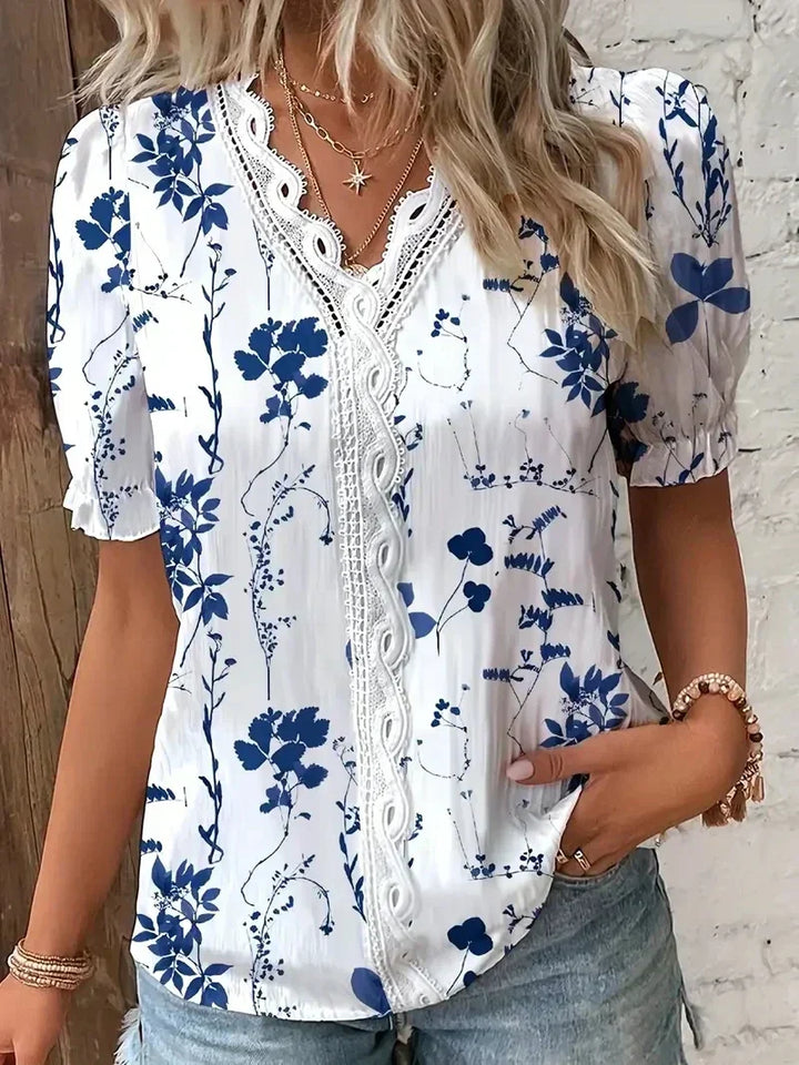 Joann™ | Blomsterblonde V-Hals Bluse