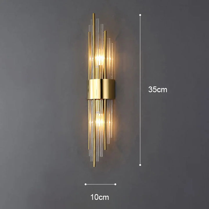 Elegant Guld LED Væglampe med Moderne Design
