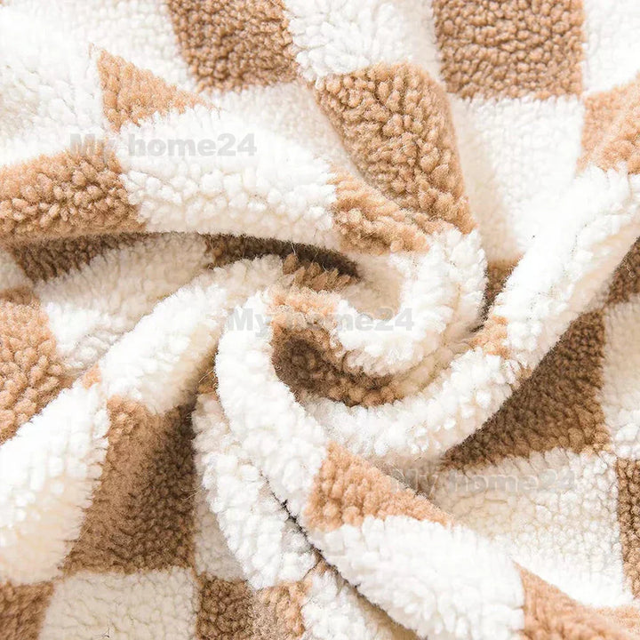 Ternet Faux Fur Pudevår i Khaki og Kaffe