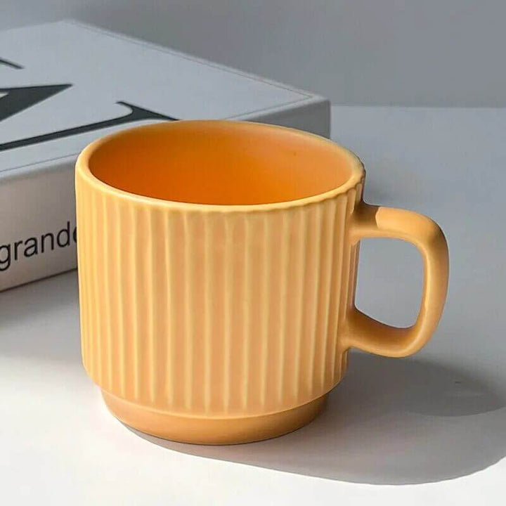 Keramisk Kaffe Kop 260ml med Macaron Design