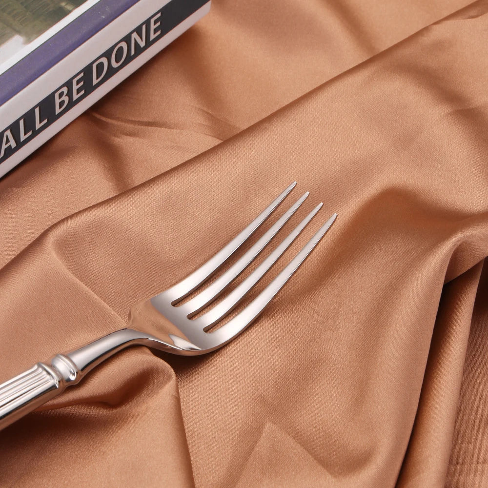 Elegant Bestiksæt i 304 Rustfrit Stål med Blank Finish